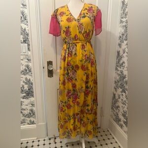 Band of Gypsies women’s yellow floral, maxi, faux, V-neck, short sleeve dress S